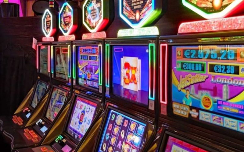казино игральные автоматы бесплатно